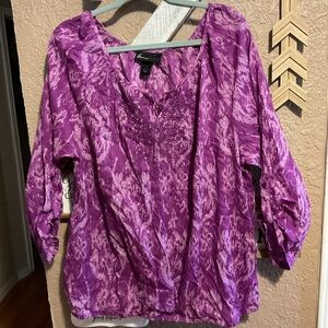 Lane Bryant Purple and Lilac Peasant Top with Purple Embroidery Women’s Size 16